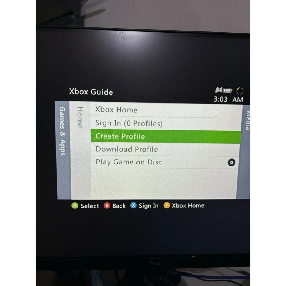 Microsoft Xbox 360 White Console Bundle Controller 16GB HDMI Tested Working